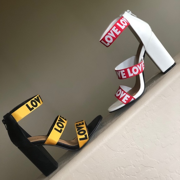 “Love❤️” Chunky Heel - Picture 2 of 2